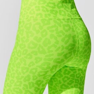 BEACH RIOT AYLA LEGGING